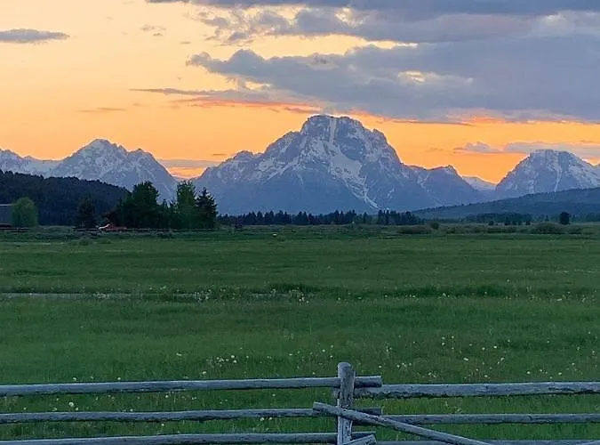 Farm stay Teton *